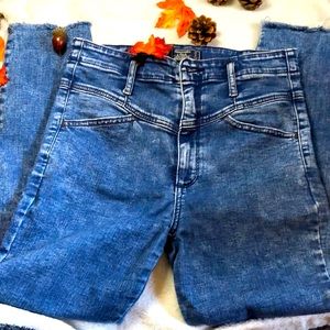 Women’s Abercrombie Jeans size 27/4 high rise and super skinny